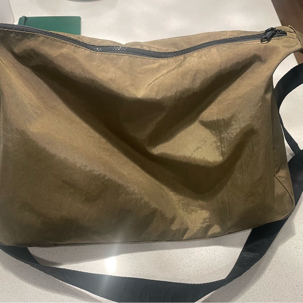 BAGGU Khaki Crossbody Bag with Black Strap - Picture 3 of 5